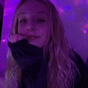 Anna-Ida E. | 3400 Hillerød