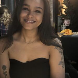 Stephanie K. | 8800 Viborg